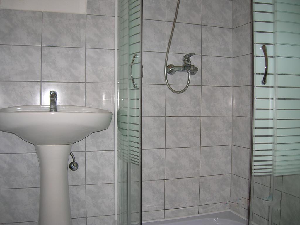 Margareta Apartman Sarvar Exterior foto