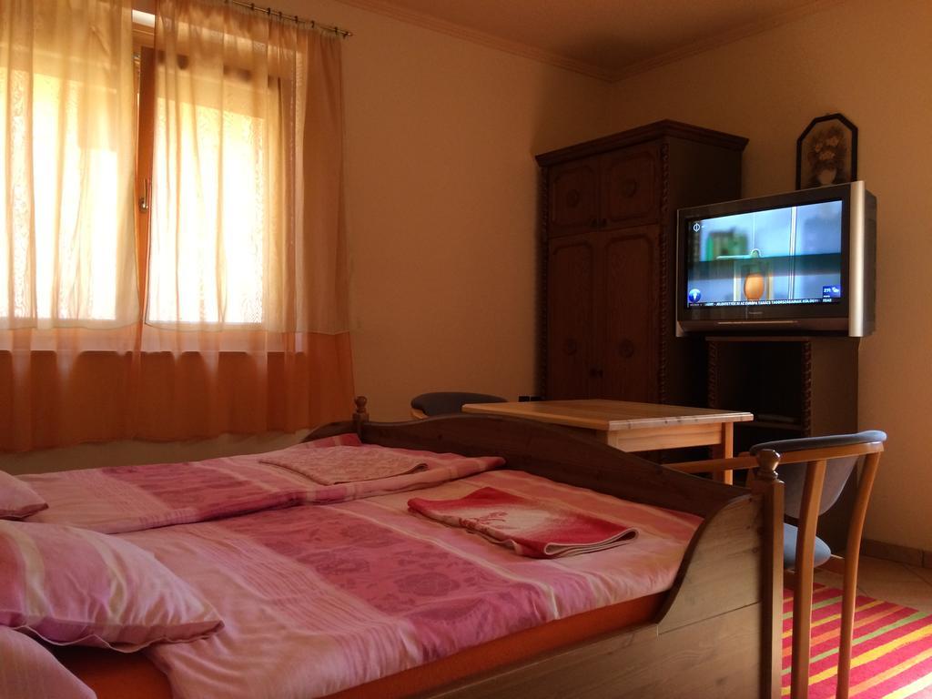 Margareta Apartman Sarvar Exterior foto