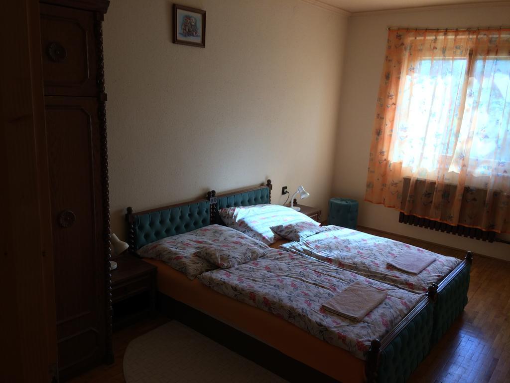 Margareta Apartman Sarvar Exterior foto